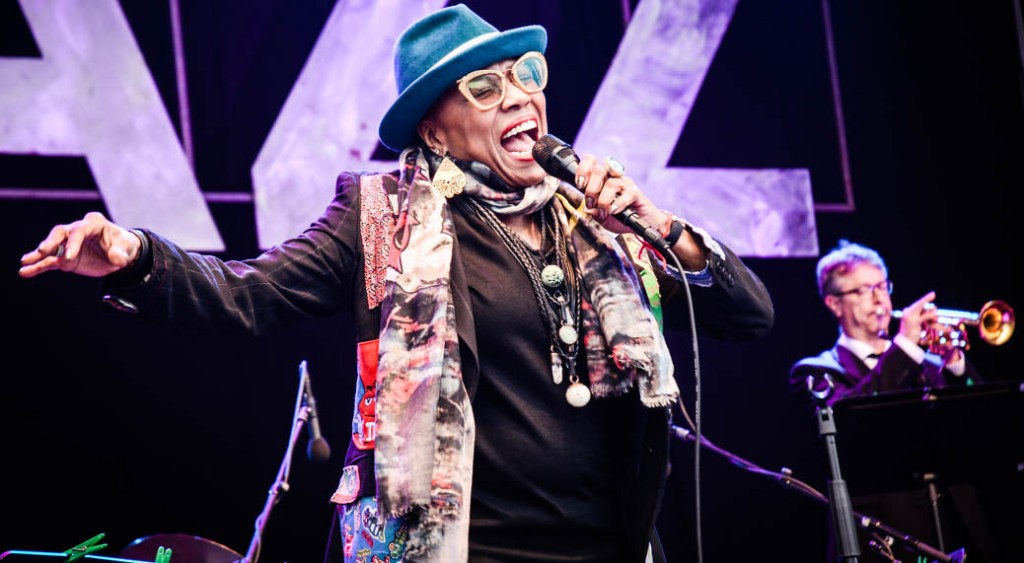 Elbjazz - Dee Dee Bridgewater (Foto: Matthias Kreft)