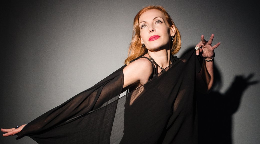 Ute Lemper: The 9 Secrets